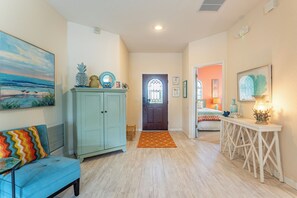 4 bedrooms, Internet, bed sheets - Caribe Villa Brisa -Disney is only 6 miles away (Clermont)