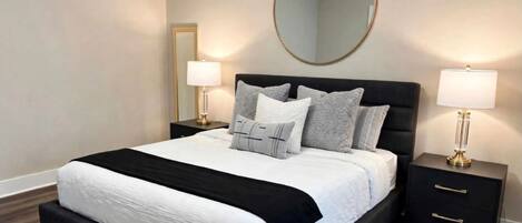 1 chambre, bureau, fer et planche à repasser, Wi-Fi gratuit