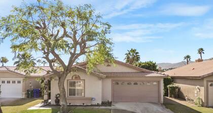 MusicLovers Pool/Spa, Game Room & Bocce Oasis