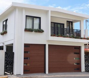 Exterior - Serenity Suite: Cozy 1BR Steps from Beach (Dorado)