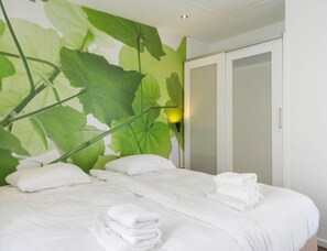 1 bedroom, individually furnished - Luxury Couples Retreat in Sluis (Sluis)
