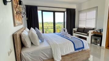 Chambre Double, balcon, vue vallée | Bureau, espace de travail pour ordinateur portable, Wi-Fi gratuit