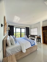 Deluxe Double Room, Balcony, Valley View | Egyptian cotton sheets, premium bedding, down comforters, pillowtop beds