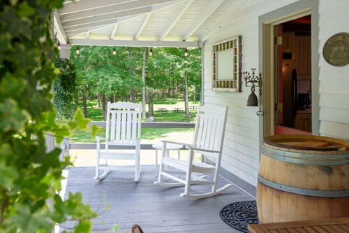 An Unforgettable Escape at the Hammer House at Three Hammers Winery.