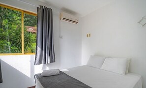 Basic Apartment - Apartment in a Condo With Pool in Jurere Ido0208 (Florianópolis)