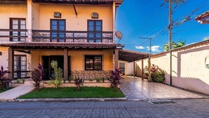Exterior - Apart w/ Balcony in Condominium With Pool Vdp0000 (Cabo Frio)