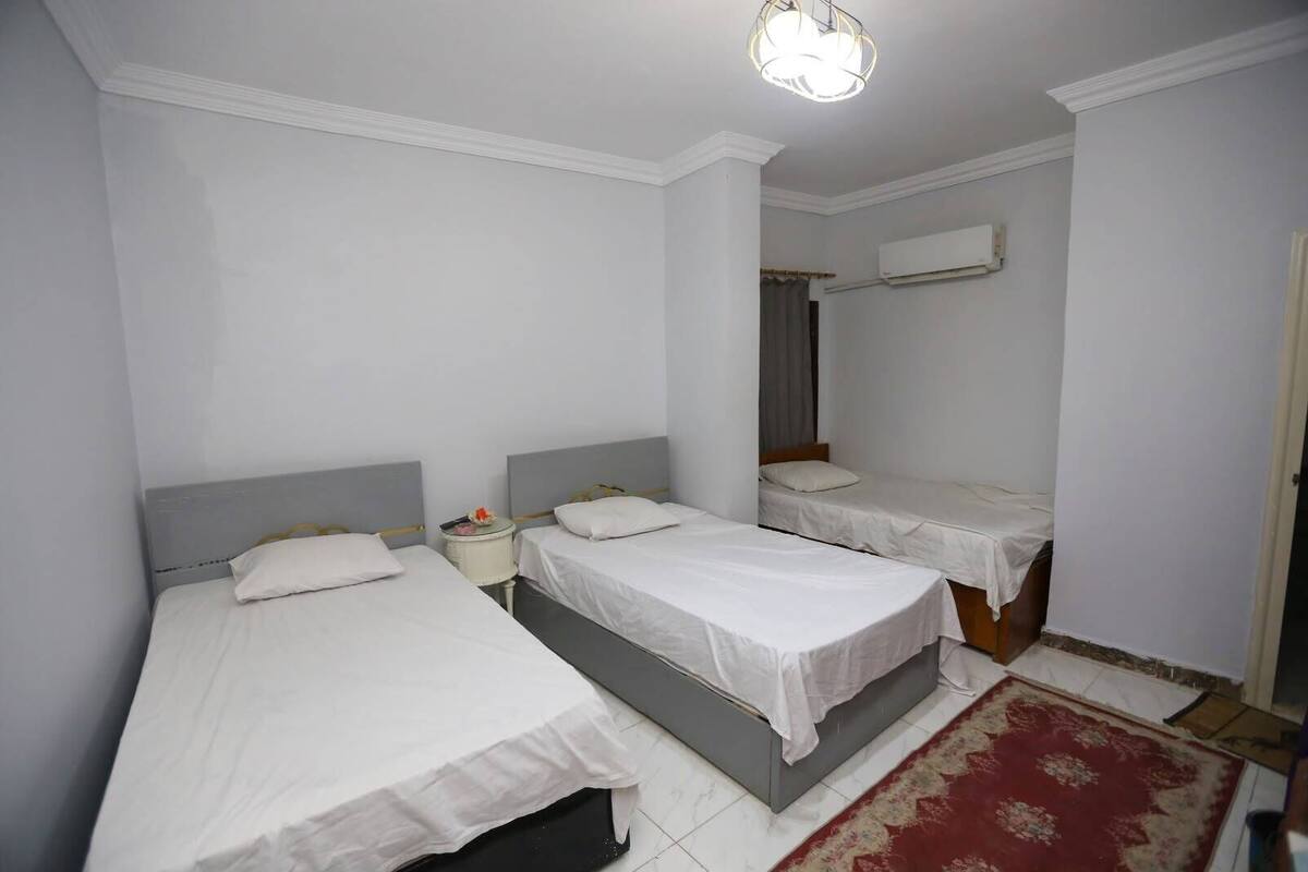 Comfort Room, Desert view