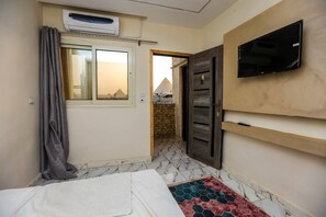 Comfort Room - pyramids crest hotel (giza)