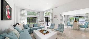 East Hampton-Wainscott South Retreat-Private Acre, Heated Pool, Near Ocean Beach
