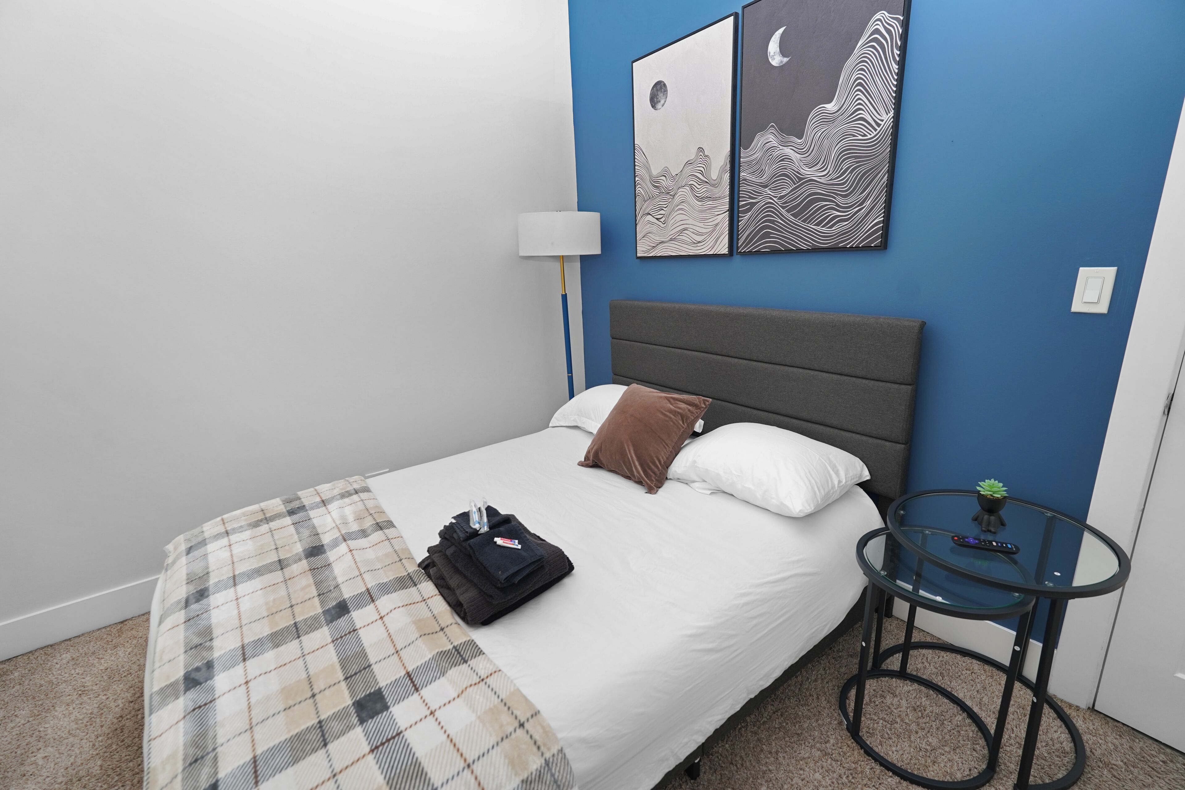 2 bedrooms, iron/ironing board, WiFi (free), bed sheets