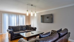 Cottage | Living room