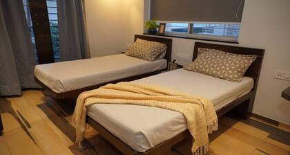 VayaVia Vine / 3BHK Themed Homestay - Families