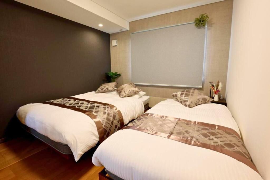 Basic House, 4 Bedrooms, City View | WiFi (free)