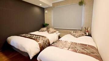 Basic House, 4 Bedrooms, City View | WiFi (free)