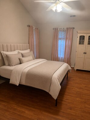 Room - Your Durham Home Base: Peaceful, Roomy, and Less Than 5 Miles from Everything” (Durham)