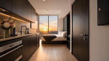 Iron/ironing board, travel crib, WiFi, bed sheets