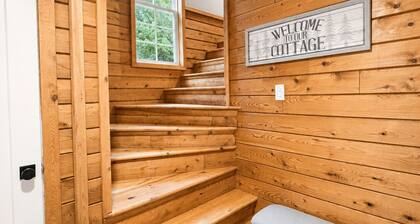 *NEW* Le Escäpe: Luxury A-Frame Cabin | Waterfront