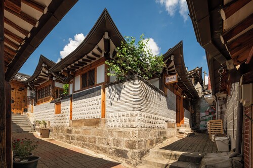 The Prima Hotel Hanok Dambakjae Gyedong