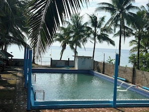Outdoor pool - SJD Sagana Resort (Macarthur)