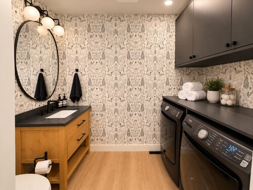 Cozy Stylish Home in Bridgeland
