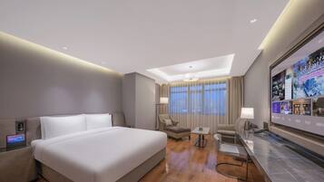 Family Triple Room | Egyptian cotton sheets, premium bedding, down comforters