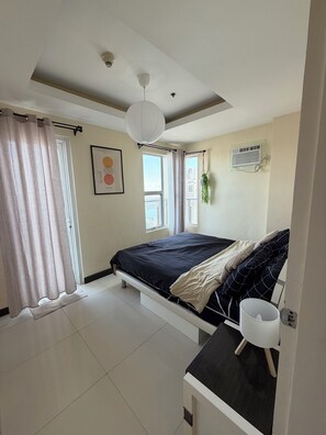 Room - JFS Cozy 1-bedroom Staycation in beautiful Manila - Near US Embassy (Manila)