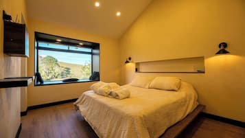 4 dormitorios, tabla de planchar con plancha, wifi y ropa de cama