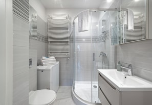 Bathroom - Lewakowskiego Homely Apartment (Rzeszów)