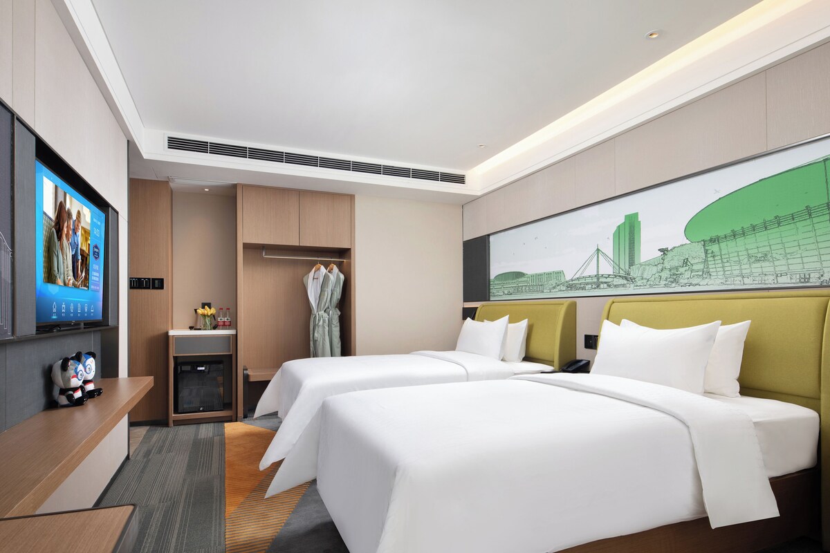 Comfort Double Room | Desk, laptop workspace, iron/ironing board (on request), WiFi (free)