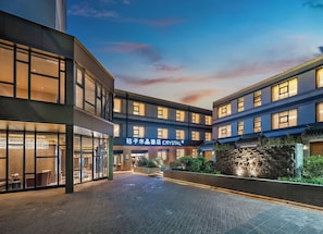Business Twin Room, Patio, City View | View from room