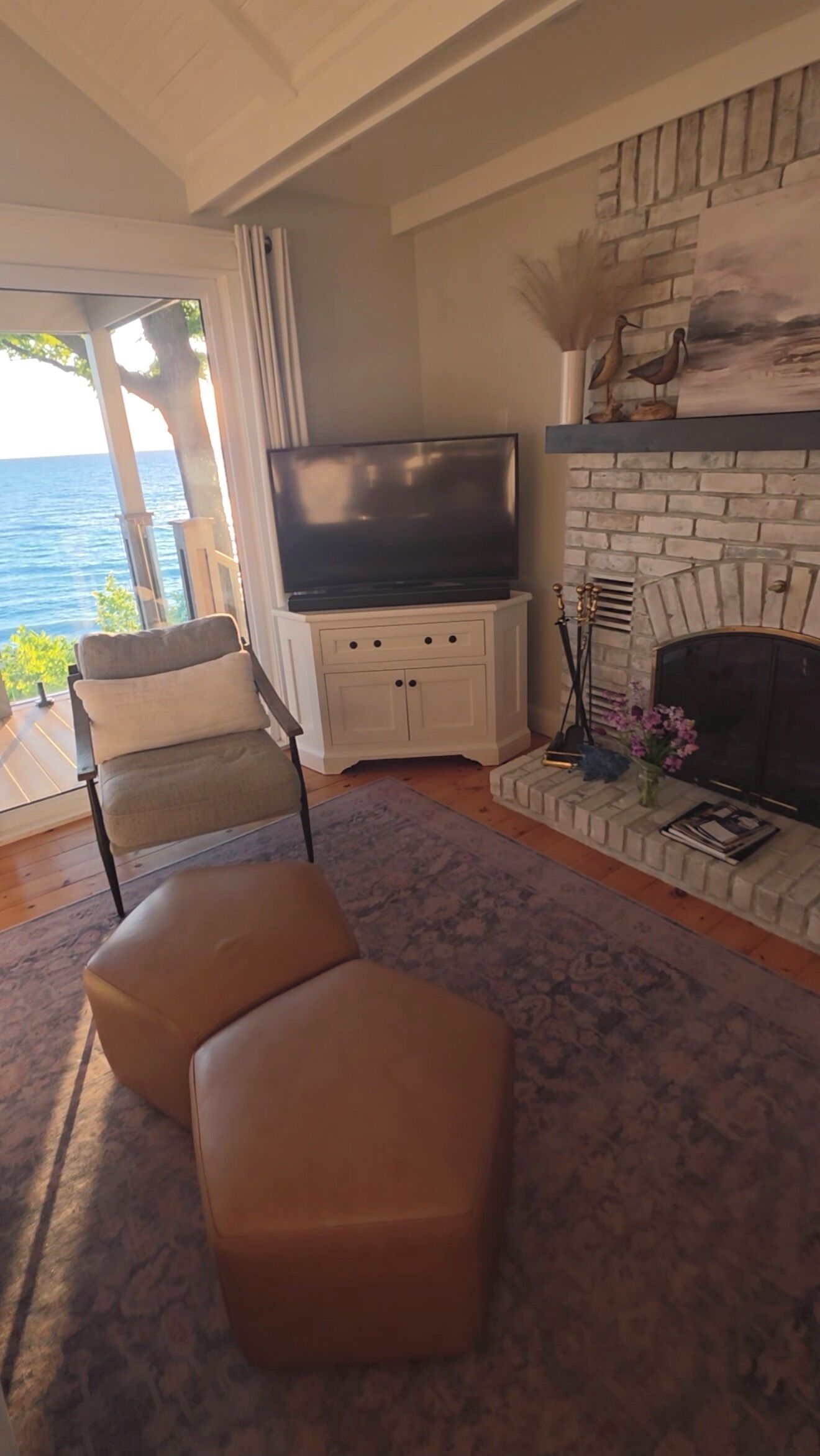 Waterfront Cottage - Bayfield, Lake Huron - Bayfield