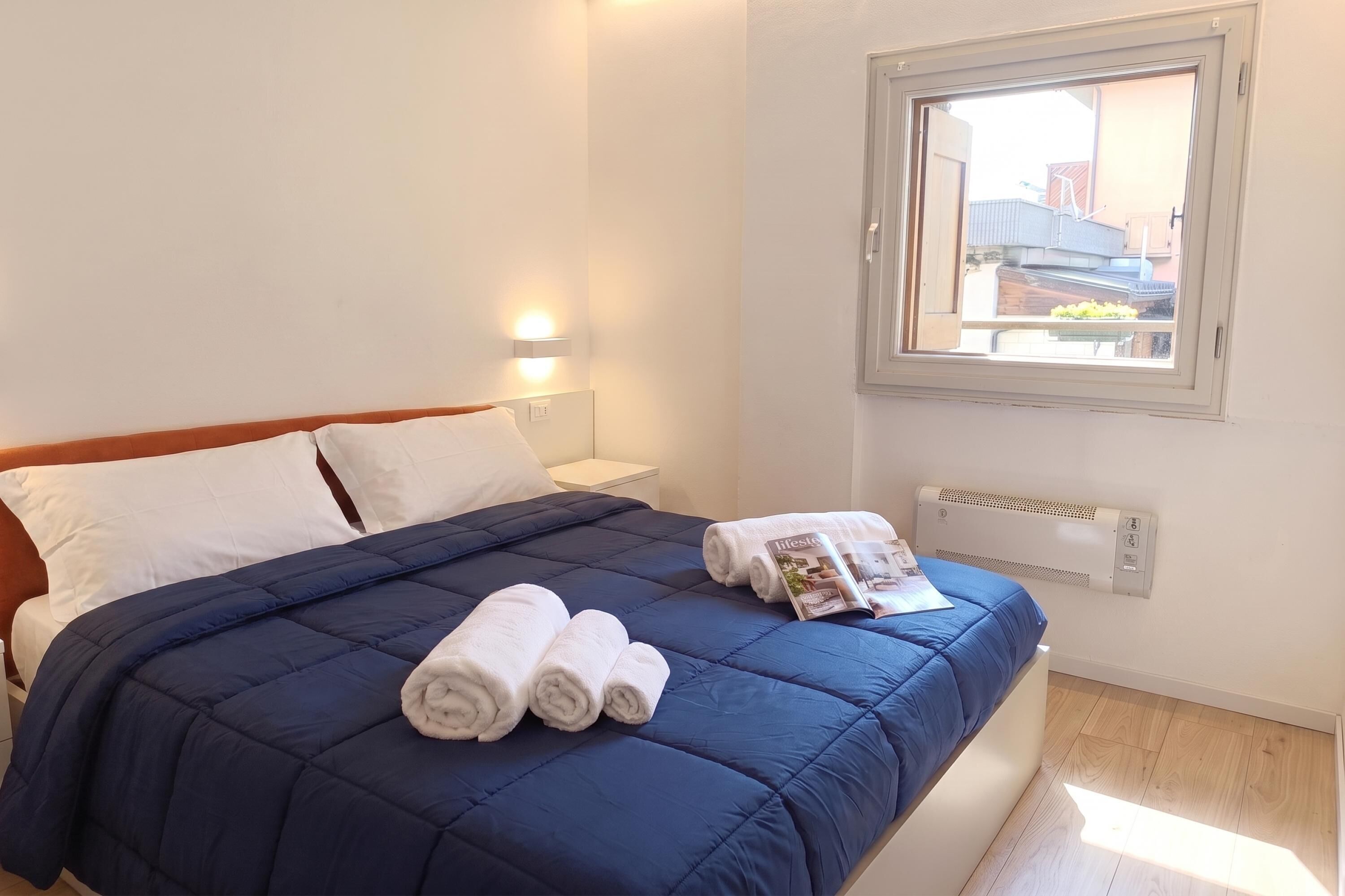 1 habitación y ropa de cama 
