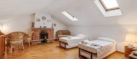 Second bedroom