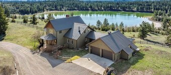 4-bedroom farmhouse in tranquil Ovando with AC comfort