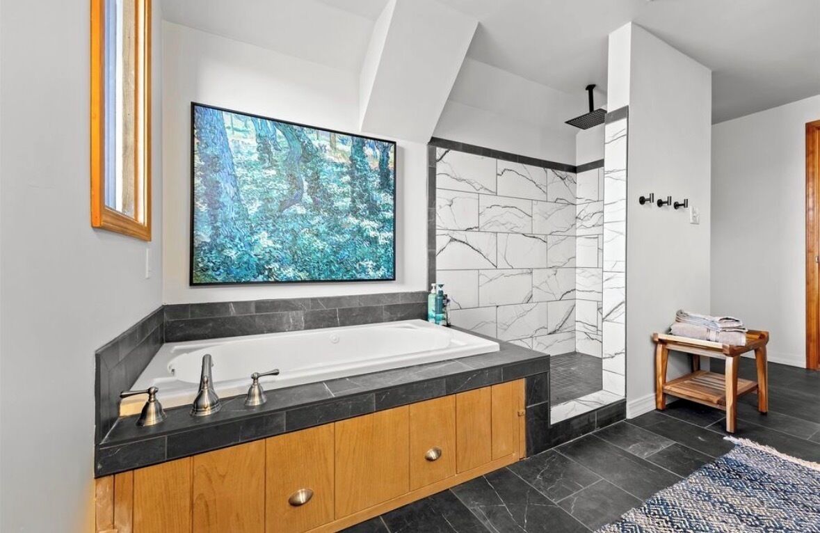 Hair dryer, towels, soap, toilet paper