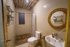 Bathroom - Tropical 1BR Villa Bima Ubud w Workdesk (Ubud)