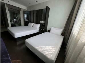 View from room - Crystal Hotel  Beijing JiuXianQiao (Beijing)