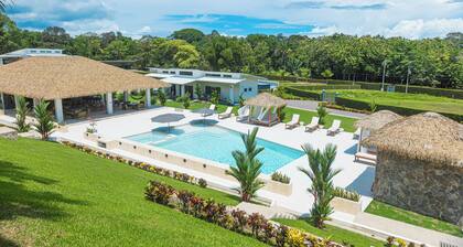 Pool, Yoga Studio -Private La Vibra Resort Villa 1