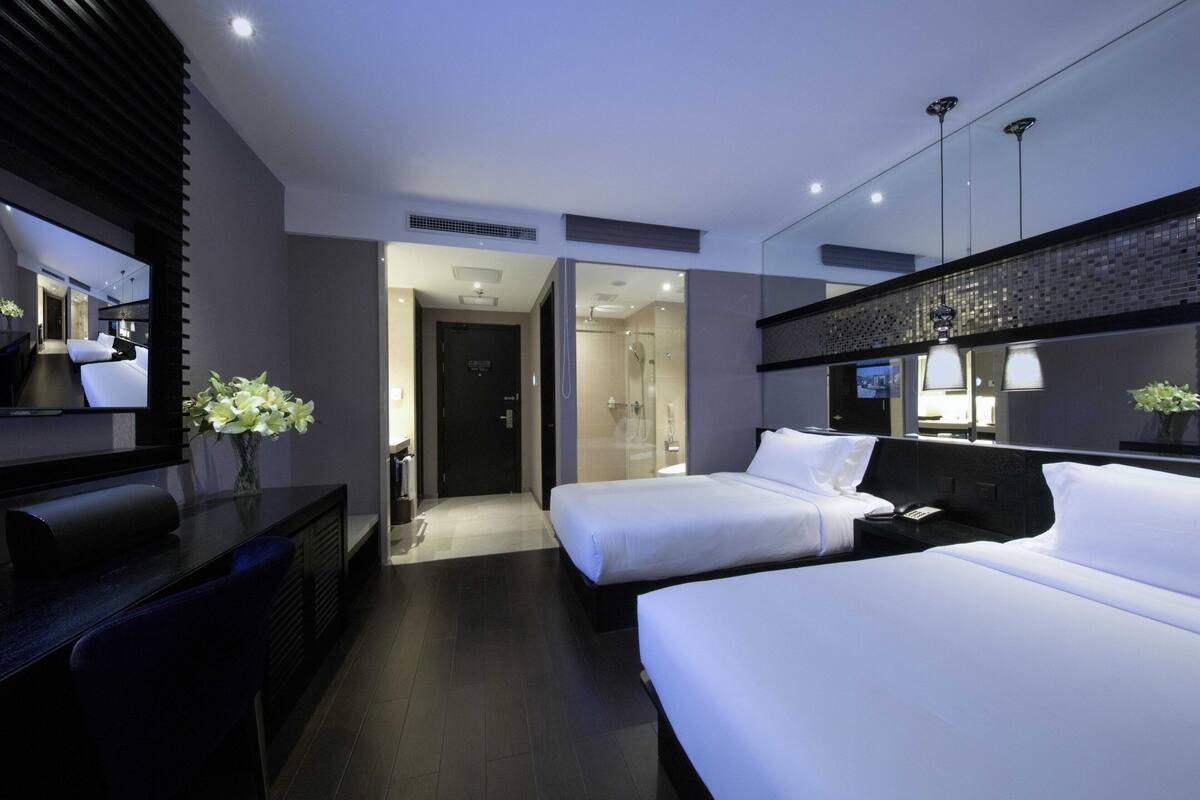 Classic Double Room | In-room safe, iron/ironing board