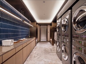 Exterior - Crystal  Hotel BJ Zhongguancun Science (Beijing)