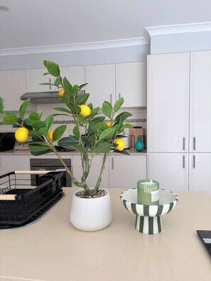Fridge, microwave, oven, stovetop - The Laguna Residence by Esteem Retreats (Kellyville Ridge)