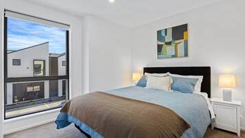 2 habitaciones, tabla de planchar con plancha y wifi gratis