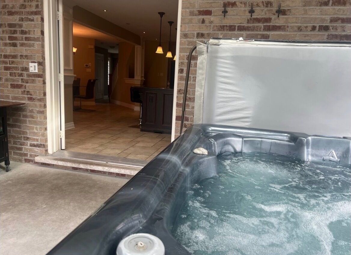 Bañera de hidromasaje interior