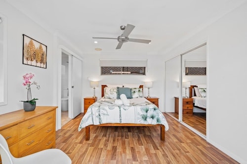 3BR Bulimba Family Retreat