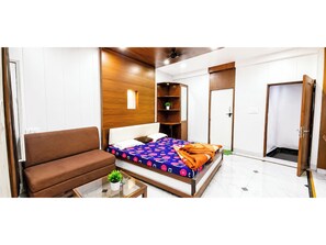 View from room - Hotel Divya Garhwal Rishikesh (Rishikesh)
