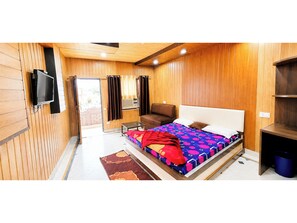 Standard Double Room, Air conditioning | Hypo-allergenic bedding, desk, soundproofing, free WiFi - Hotel Divya Garhwal Rishikesh (Rishikesh)