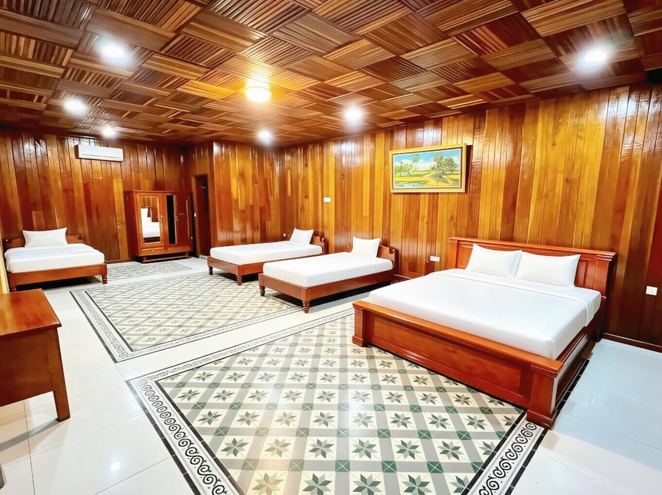 Junior Villa, Garden View | Desk, laptop workspace, WiFi (free), bed sheets