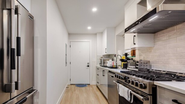 Interior - New Entire House-2 Bedrooms, 2 Baths, Full Accessibility (Vancouver)