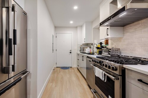 New Entire House-2 Bedrooms, 2 Baths, Full Accessibility