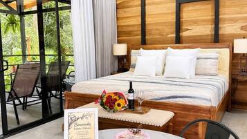 In-room safe, iron/ironing board, free WiFi, bed sheets